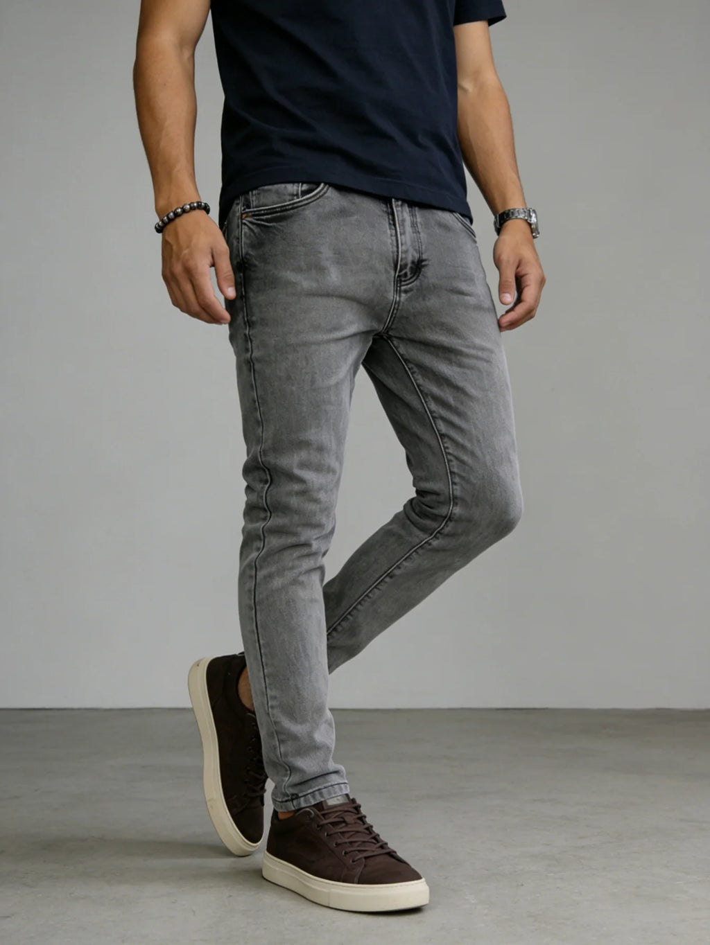 Gray Y2k Drip Slim Fit Jeans For Man Original Unisex Street Casual Denim Pants No accessories or belts included